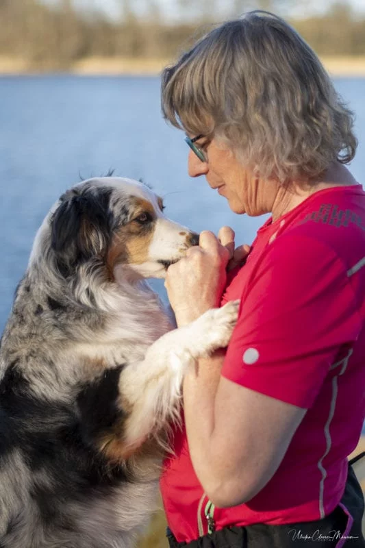 Kärleken mellan hund och människa är speciell
